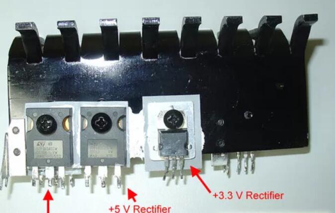 6378316143675292976216269