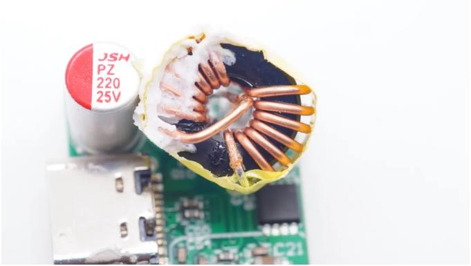 70d23005af91a871227f64ec72a43b45