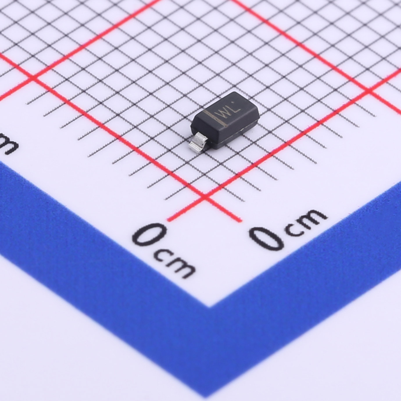 穩(wěn)壓二極管BZT52C18