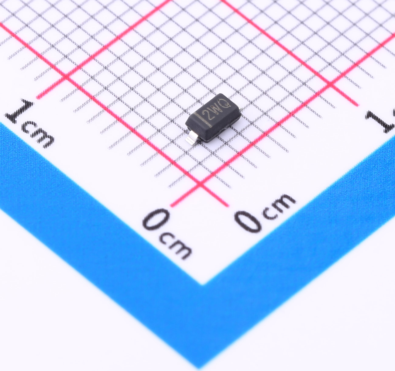 穩壓二極管BZT52B30