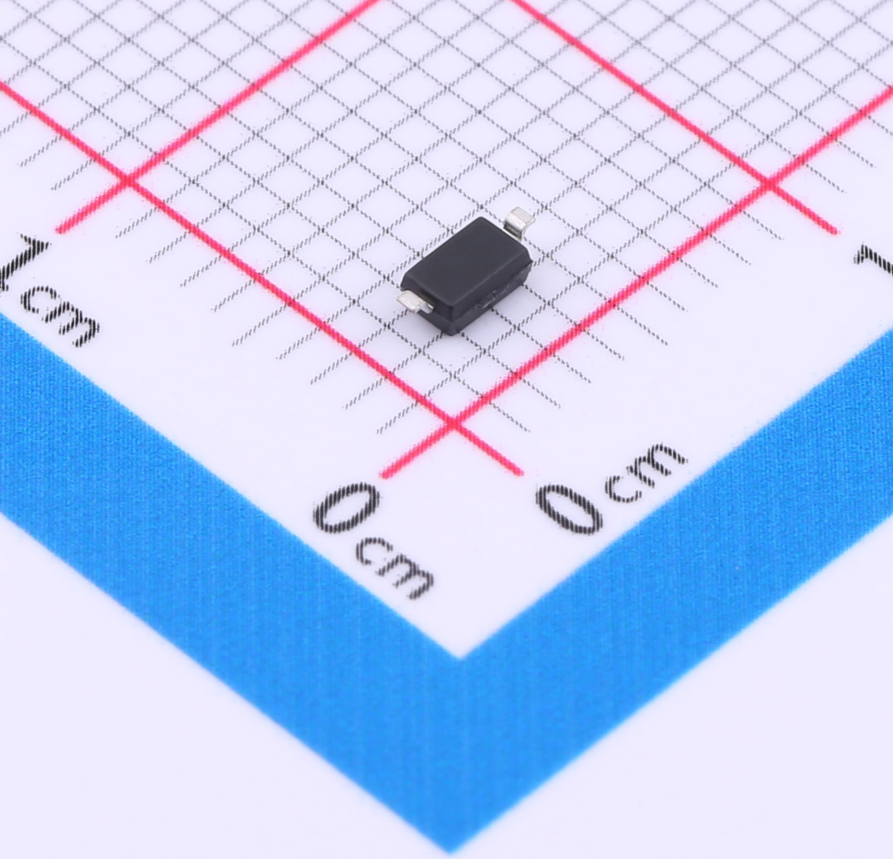 穩(wěn)壓二極管BZT52B4V7