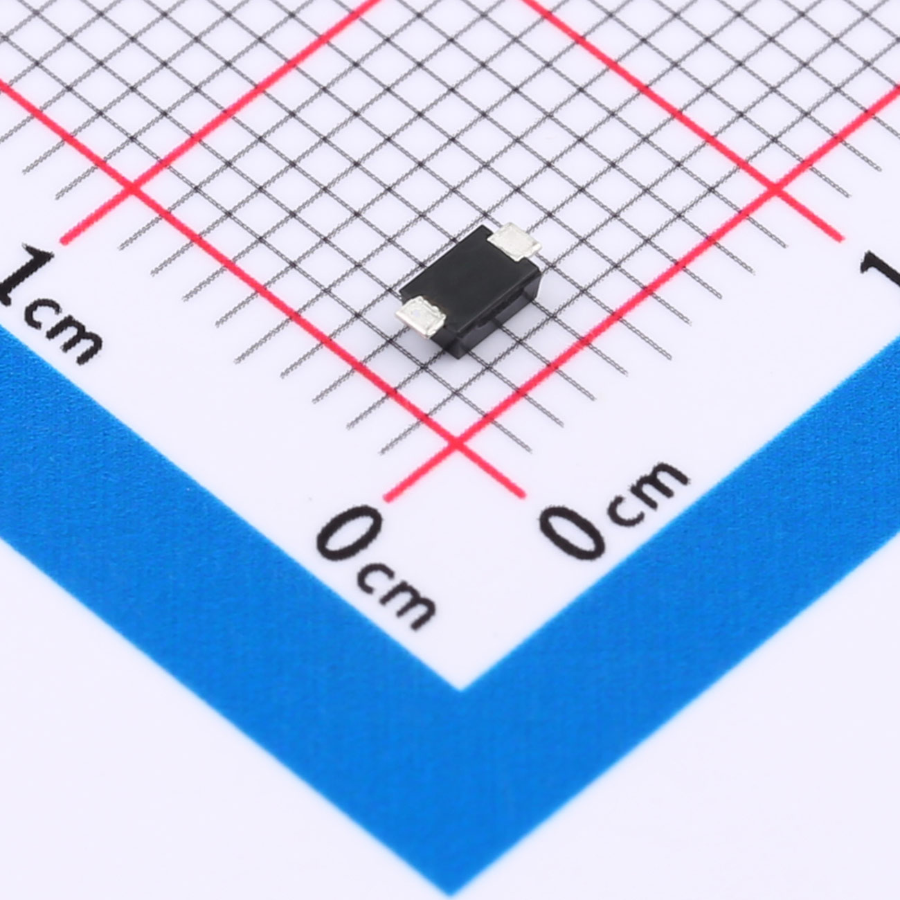 瞬態抑制二極管SMF26A